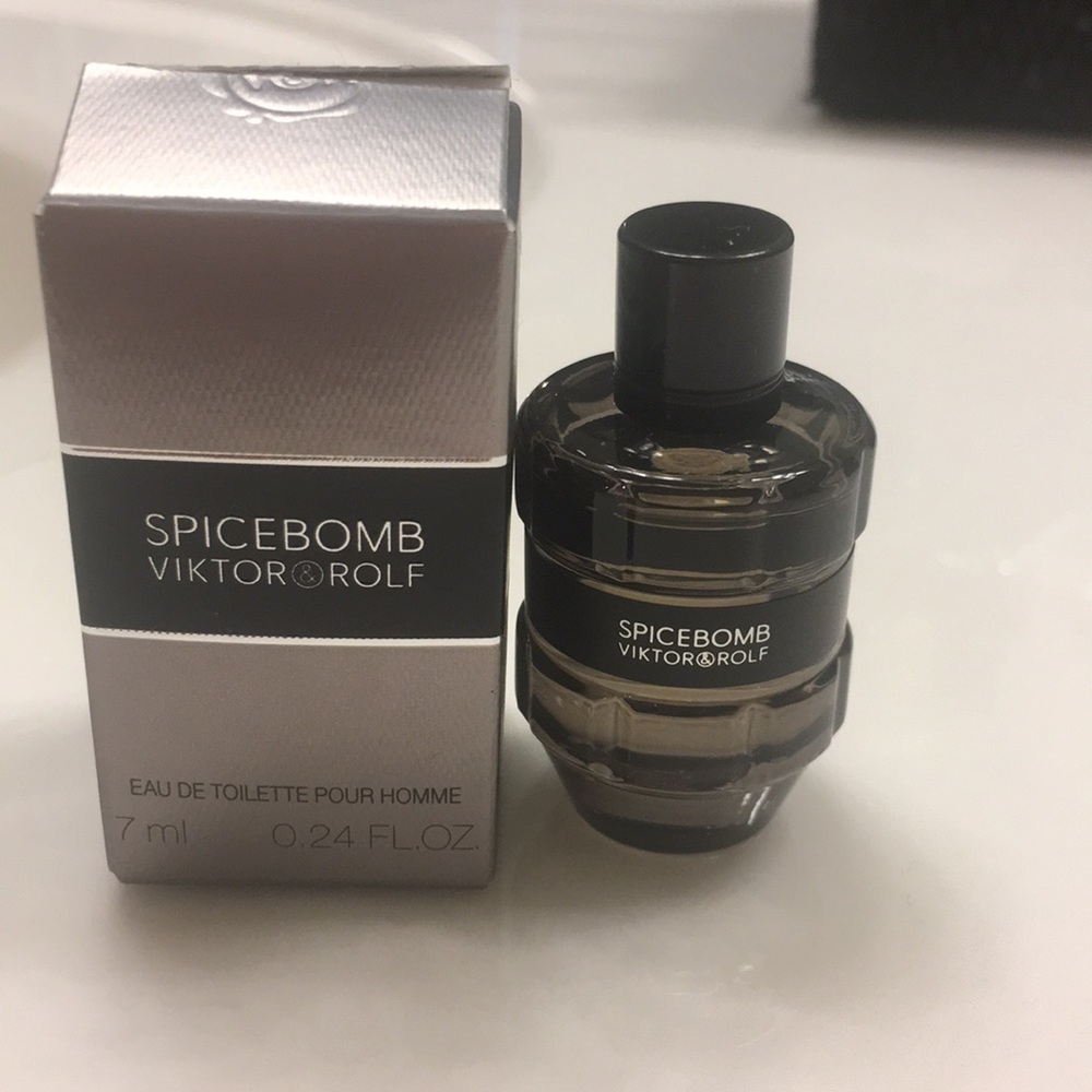 Viktor & Rolf Spicebomb fragrance